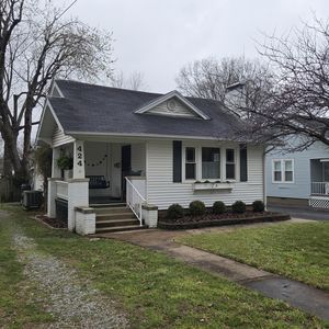 424 E Meadowmere Street, Springfield, MO, 65807