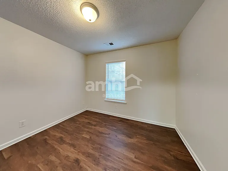 130 Devon Forest Dr — Photo 16