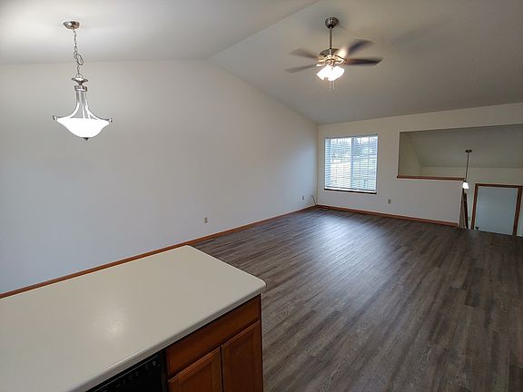 2nd image of 4504 Tanglewood Dr