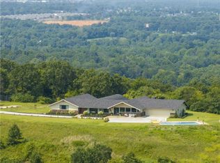 5292 N Graham Rd, Springdale, AR 72762