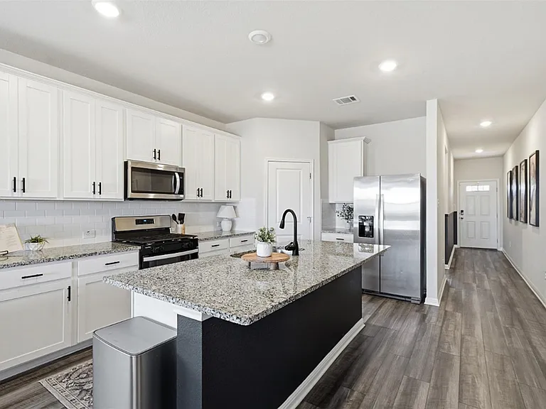 111 Granite Dome Dr — Photo 5