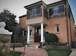 21605 86th Ave, Queens Village, NY 11427