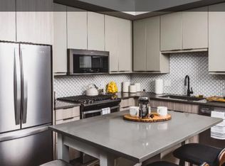 309 Blackland Rd NW #218, Atlanta, GA 30342