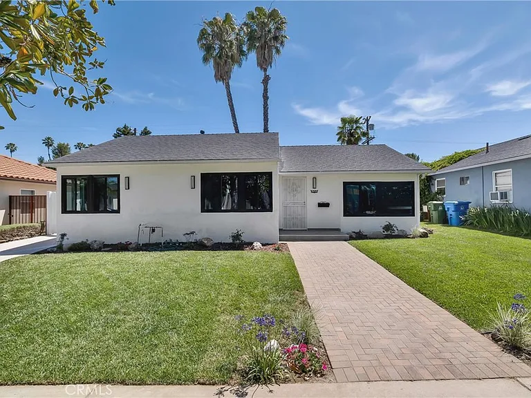 18234 Sugarman St — Photo 1