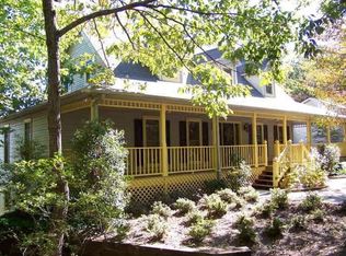 1495 Long Laurel Ridge Dr, Lakemont, GA 30552