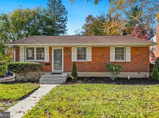 4608 Olden Rd, Rockville, MD 20852