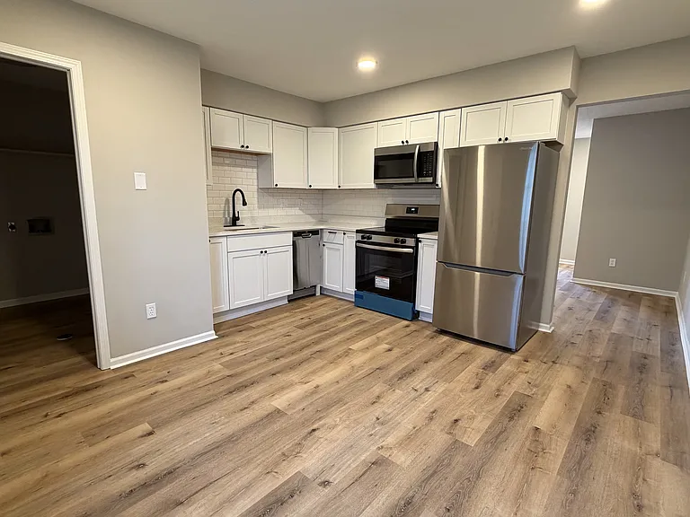 647 Pebble Place Dr #6 — Photo 7