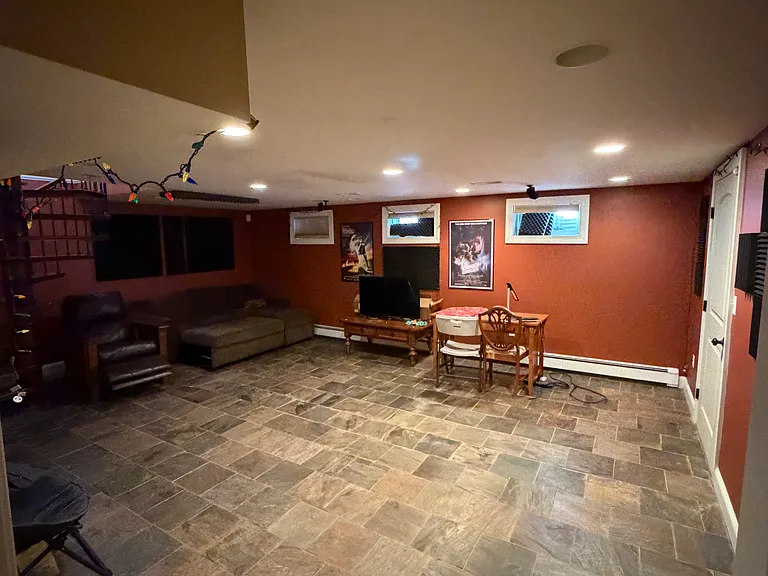 100 Kimball Rd — Photo 32