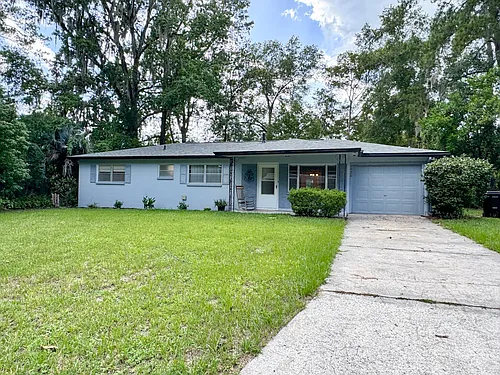 3920 NW 31st Ter Photo 1