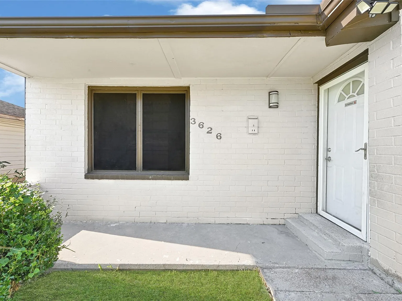 3 bed, 1.0 bath, 1134 sqft, $1,650 — Photo 4