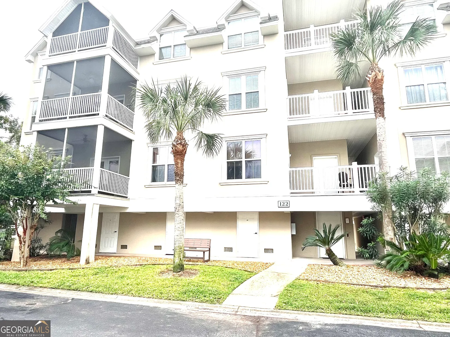 3 bed, 2.0 bath, 1500 sqft, $4,950 — Photo 1