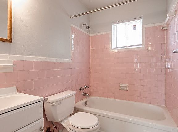 5th image of 1915 Whitcomb St APT 7