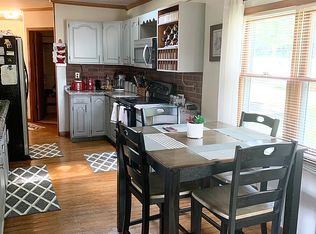 107 N Main St, Hazleton, IN 47640