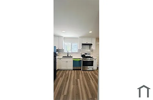 319 W 78th St #2 Photo 1