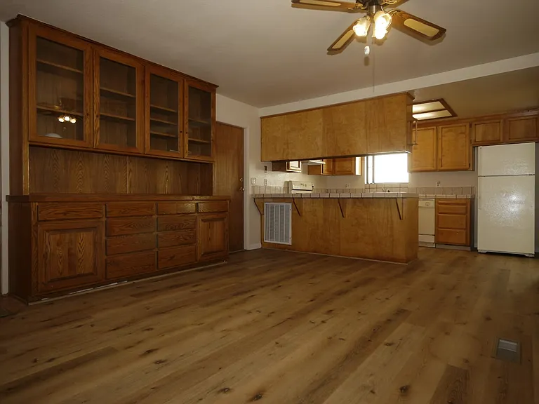 24 Welch Ln — Photo 3