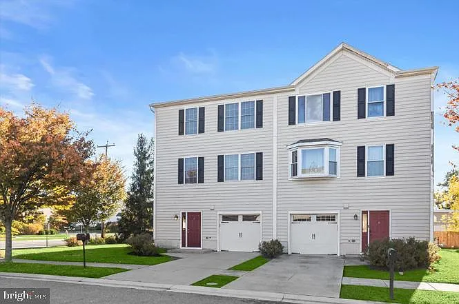 1 Karendale Ct — Photo 2