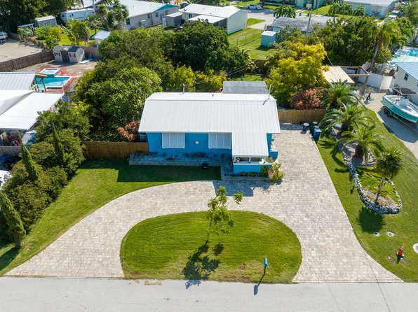 7990 Porpoise Dr, Marathon, FL 33050