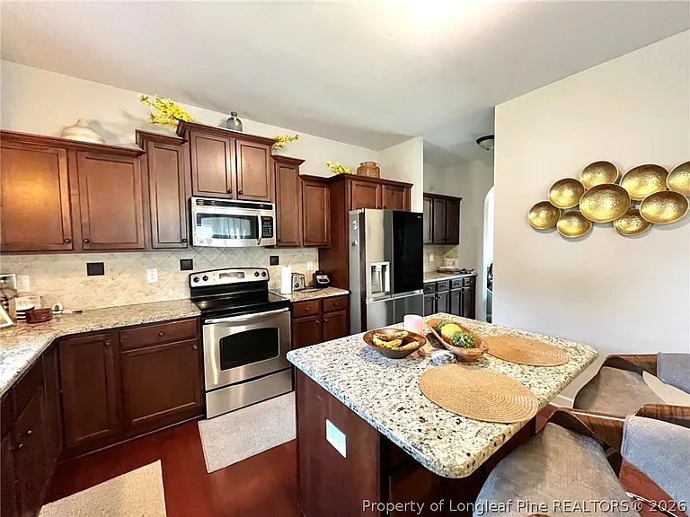 3012 Gentle Breeze Ct — Photo 4
