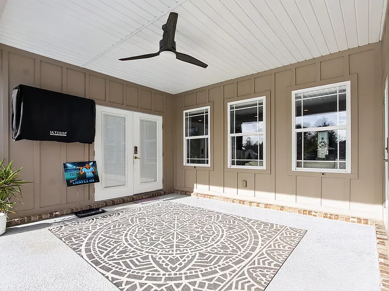 5522 Frontier Dr — Photo 22