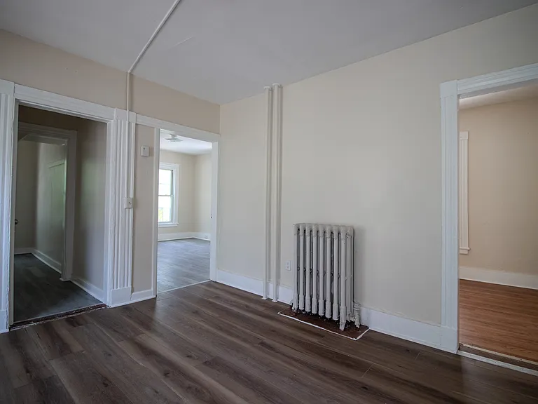 125 Shelton Ave #B2 — Photo 2