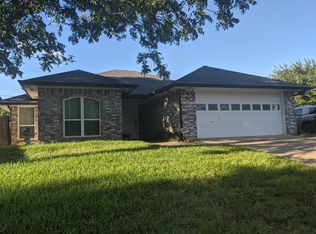 20 Saint Charles Pl, Midlothian, TX 76065