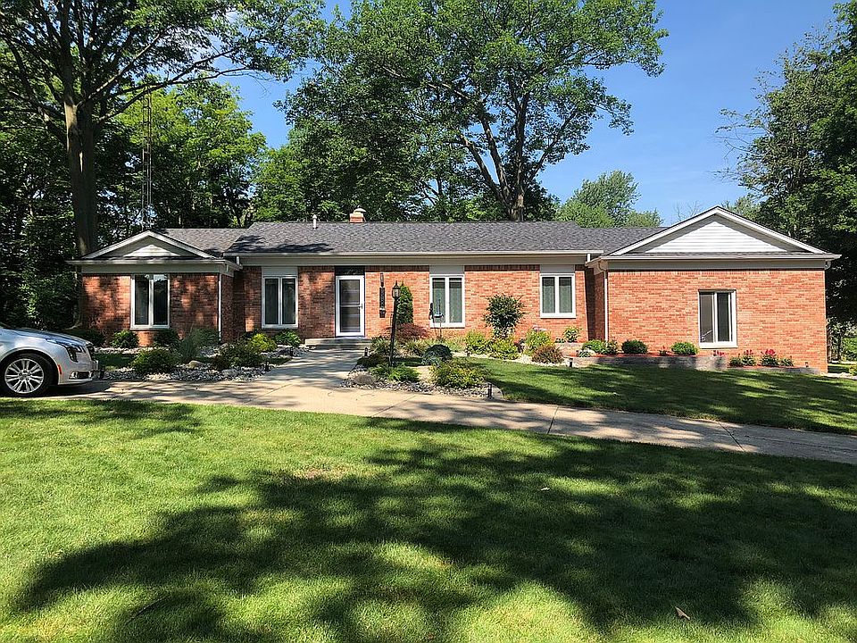 1st image of 1389 Woodnoll Dr