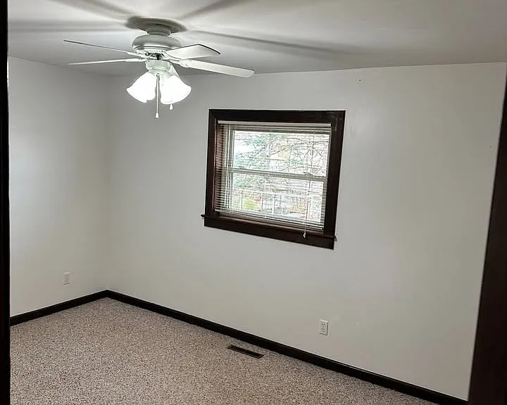 424 Kent St SE #1 — Photo 11