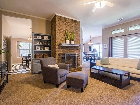 4th image of 6809 NW 130th St