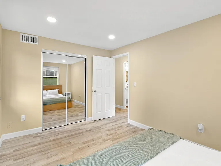 1182 Calley Dr #1 — Photo 11