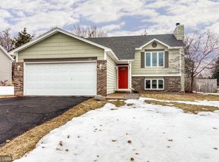 5837 126th St W, Apple Valley, MN 55124
