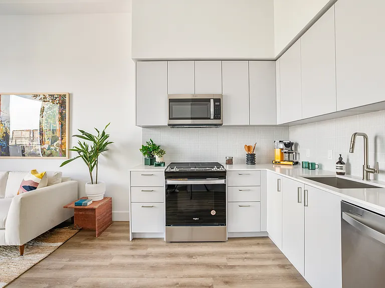 WM by CLG — Photo 36