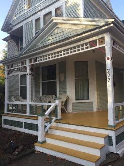 227 Charles Ave