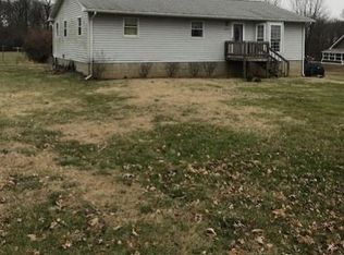 2550 S Harvest Acres Dr, Vincennes, IN 47591