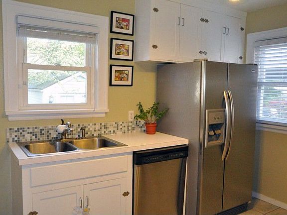 Updated stainless steel appliances.