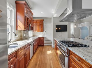 583 Watertown St #1, Newton, MA 02460