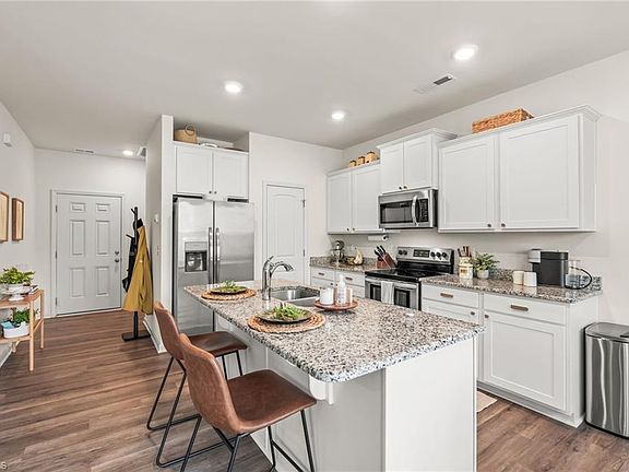5th image of 2345 Piccadilly Pines Ct