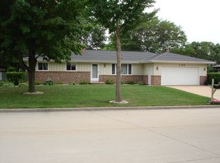 125 Prairie Ct, Appleton, WI 54915