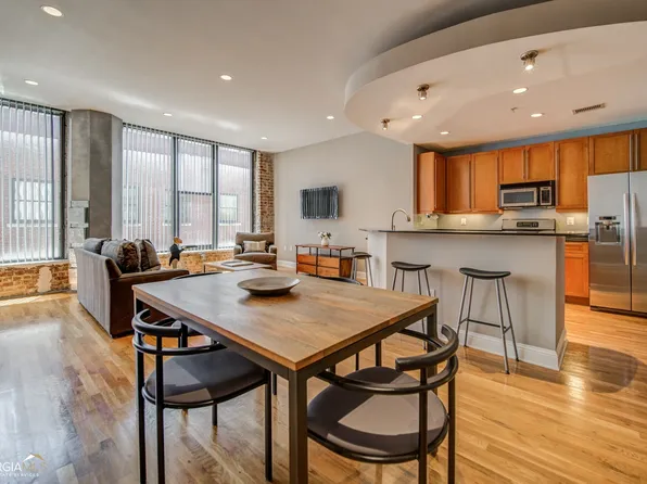 90 Fairlie St NW APT 302, Atlanta, GA 30303