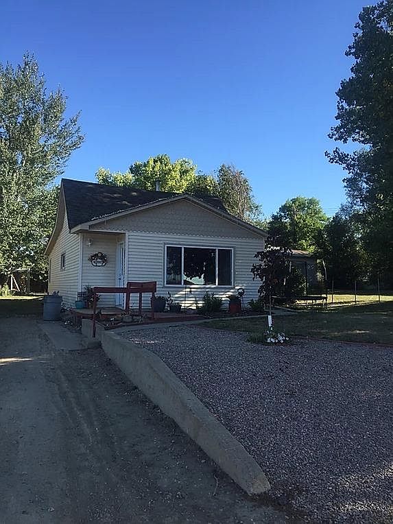 302 2nd Ave N, Hettinger, ND 58639 Zillow