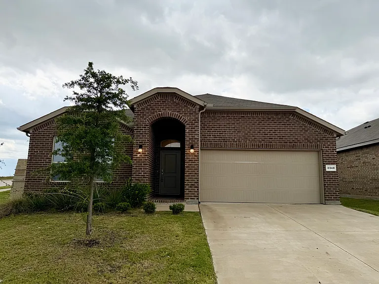 2340 Goodnight Ranch Dr — Photo 1