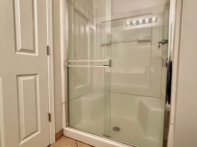 1304 Kettleson Dr — Photo 13