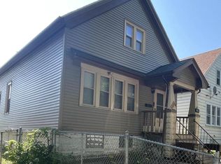2244 S 20th St, Milwaukee, WI 53215