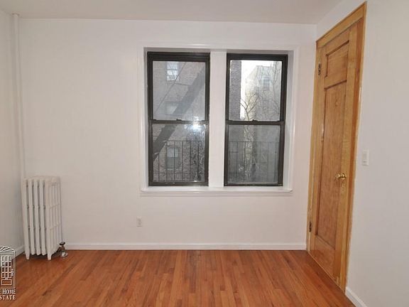 4th image of 4534 40th St APT 1R