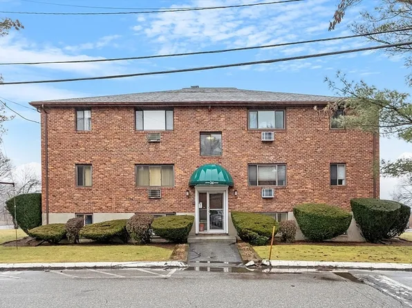 36 Bayview Ter APT 2, Danvers, MA 01923