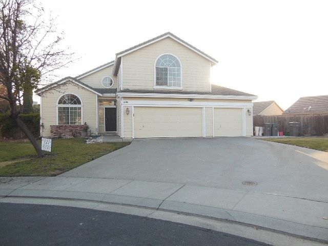 1st image of 2890 Nichols Ct