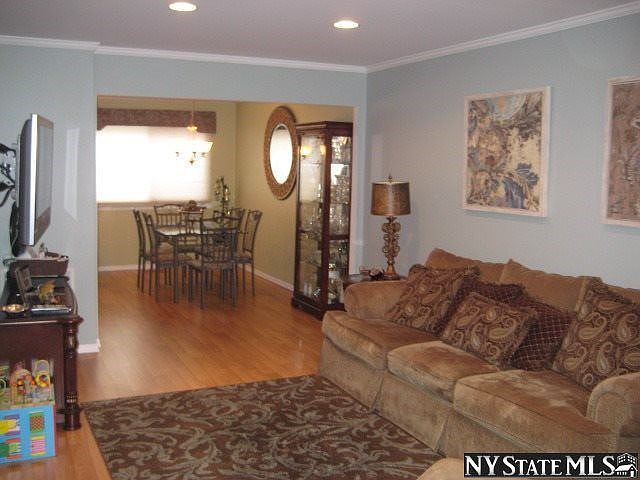 1st image of 79 Town House Dr #79