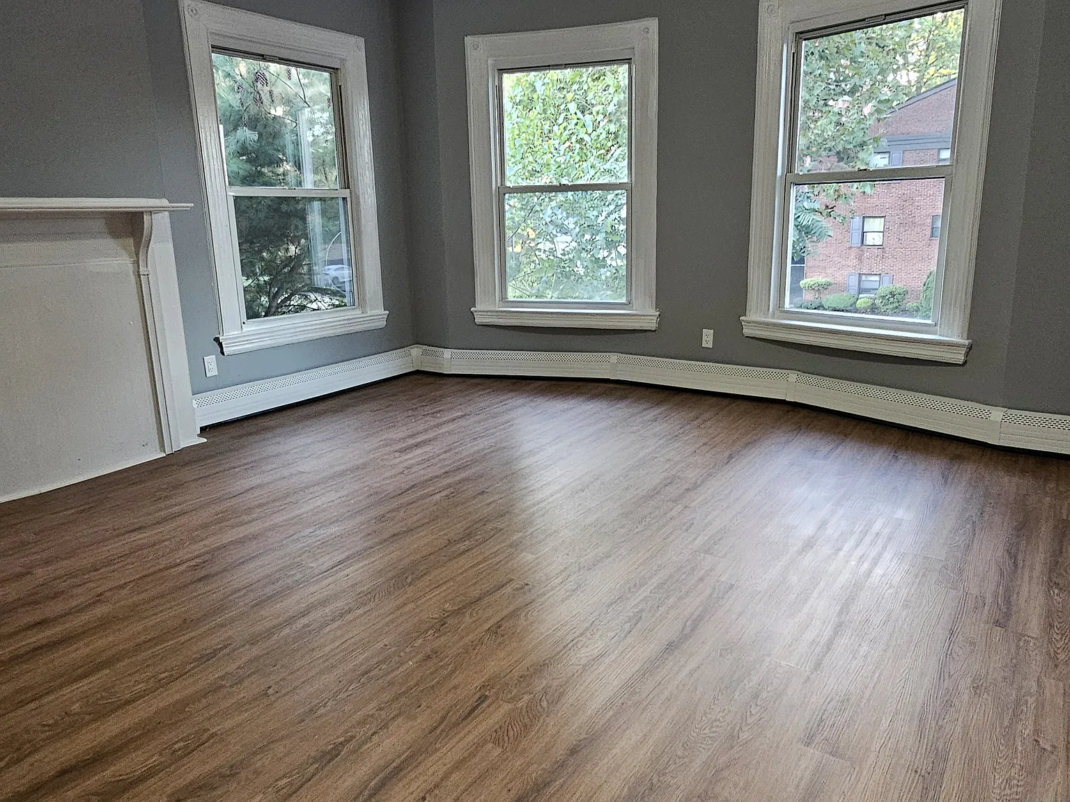 4 bed, 1100 sqft, $2,900 — Photo 4