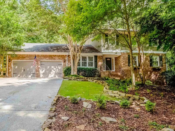 3324 Castle Crest Cir, Birmingham, AL 35216