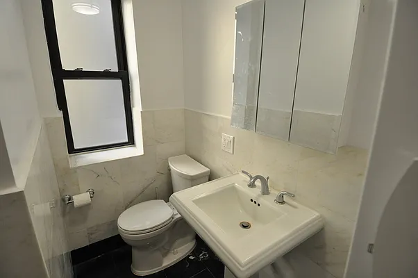 Rented by Village Living Realty | media 14