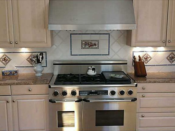 5th image of 157 Pine Glen Dr #157